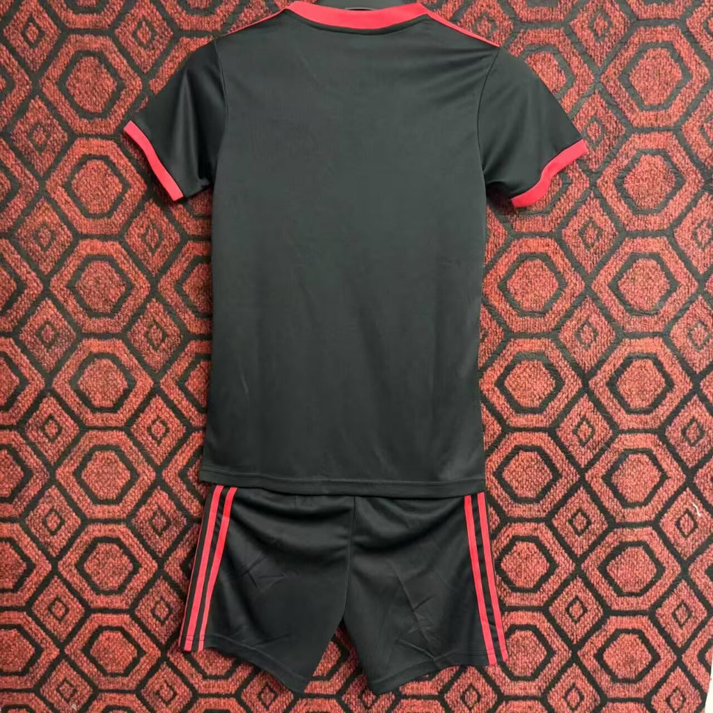 Japan 25/26 Anime Goku Black/Red Kids Jersey Set