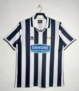 Juventus 1994/95 Vintage Retro Home Jersey