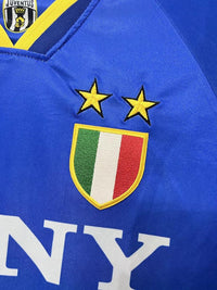 Juventus 1995/96 Vintage Retro Away Jersey