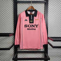 Juventus 1997/98 Vintage Retro Away Long Sleeve Jersey