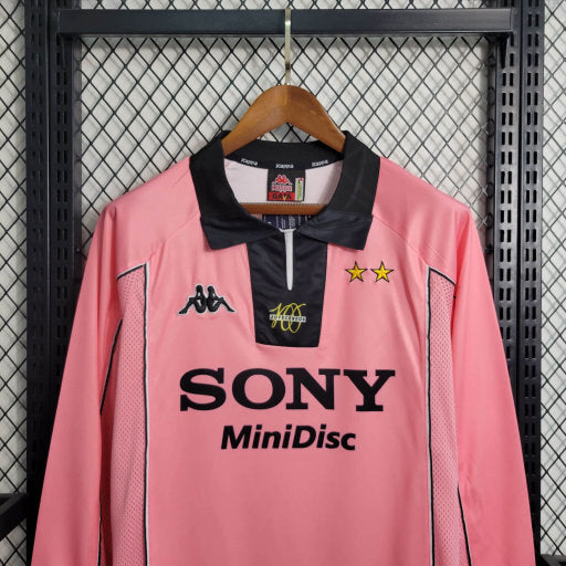 Juventus 1997/98 Vintage Retro Away Long Sleeve Jersey