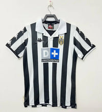 Juventus 1999/00 Vintage Retro Home Jersey
