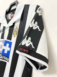 Juventus 1999/00 Vintage Retro Home Jersey
