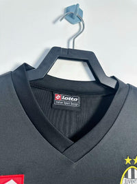 Juventus 2001/02 Vintage Retro Away Jersey