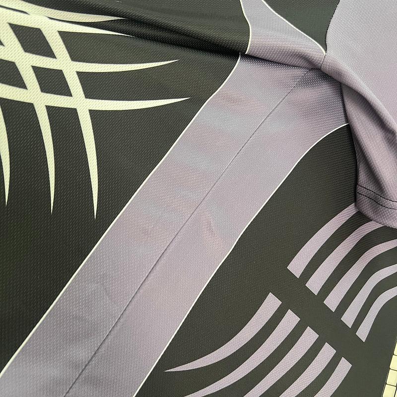 Juventus 2001/02 Vintage Retro Goalkeeper Jersey