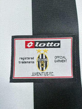Juventus 2001/02 Vintage Retro Home Jersey