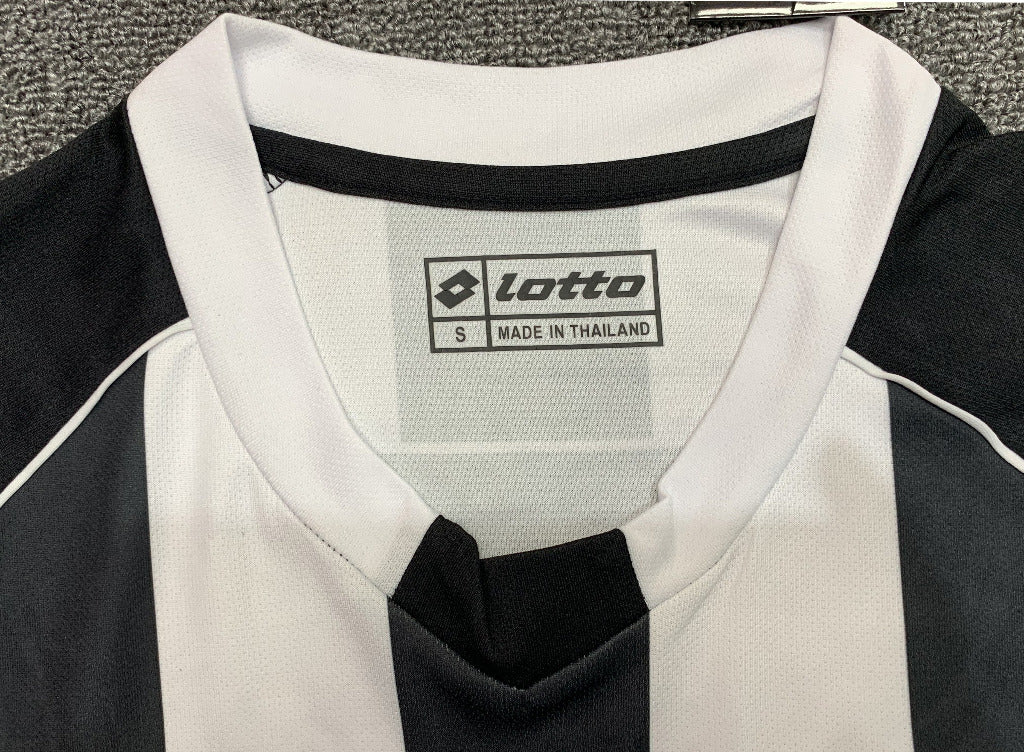 Juventus 2002/03 Vintage Retro Home Jersey