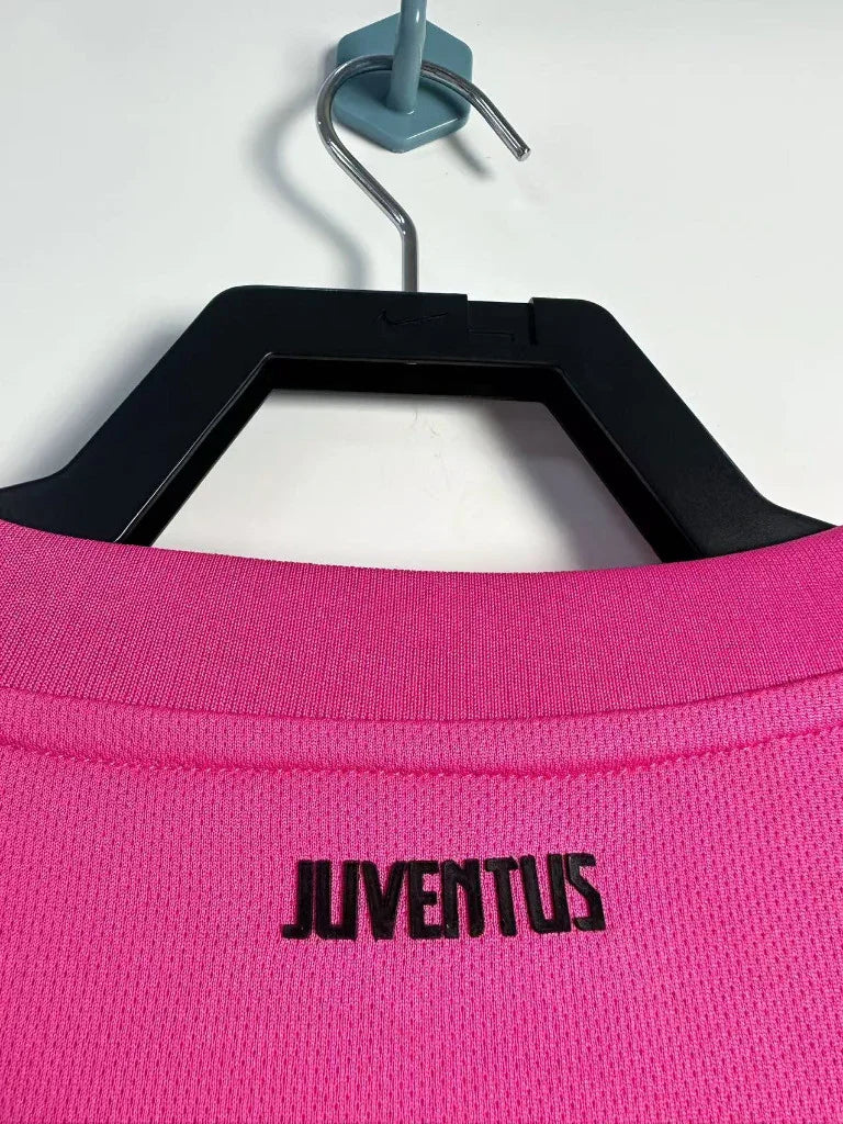 Juventus 2011/12 Vintage Retro Away Jersey