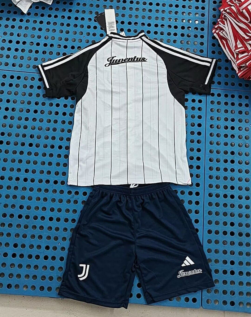Juventus 25/26 Black White Kids Jersey Set