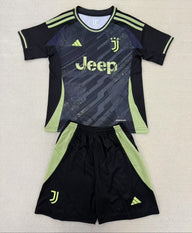 Juventus 25/26 Kids Black/Green Jersey Set