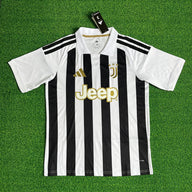 Juventus 26/27 White/Black/Gold Home Jersey