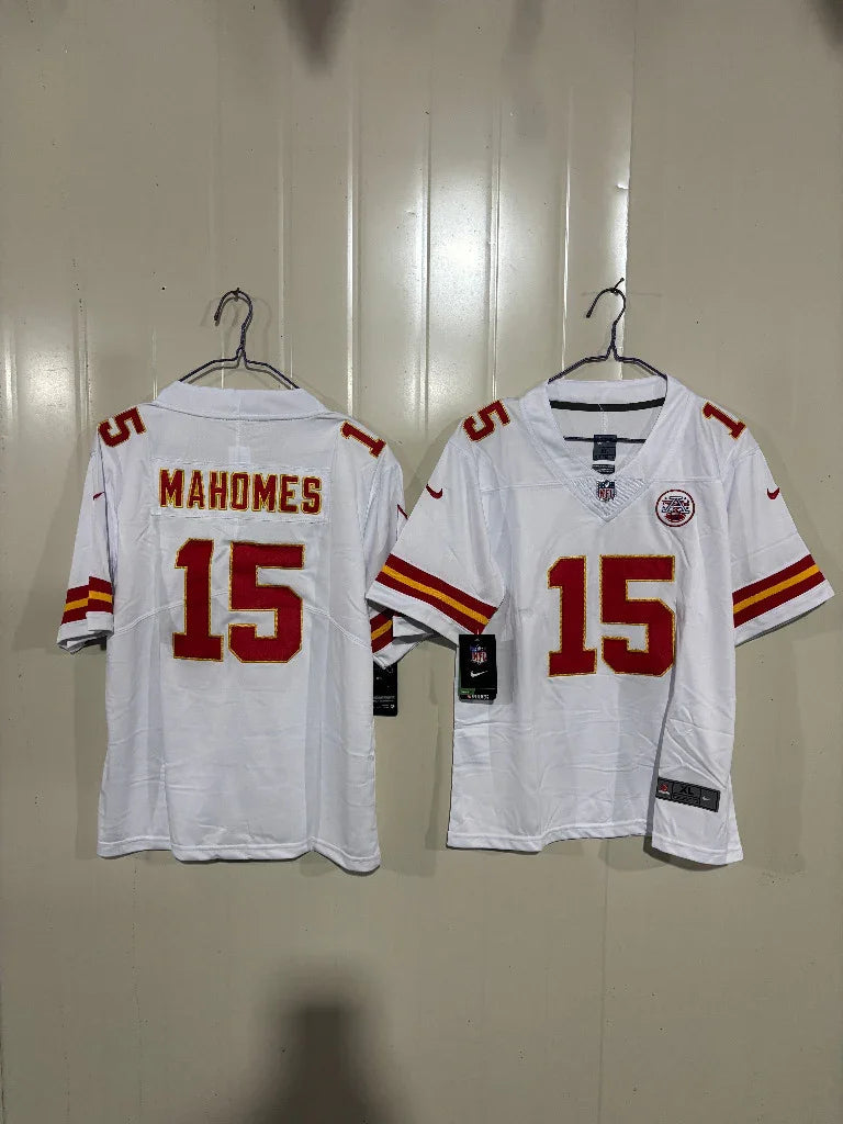Kansas City Chiefs 25/26 Mahomes #15 White Game Kids Jersey