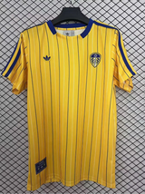 Leeds United 25/26 Retro Yellow Jersey