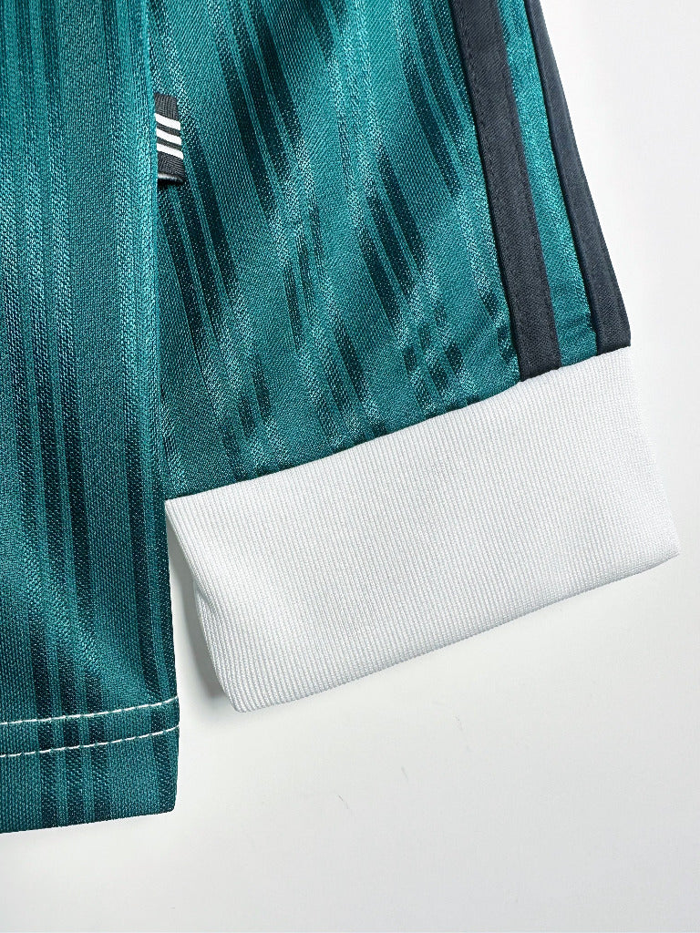 Liverpool 1995/96 Vintage Retro Away Jersey - Concept Kits