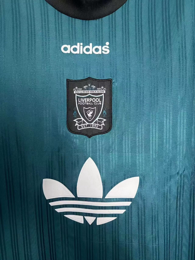 Liverpool 1995 Retro Green/White Stripes Away Jersey