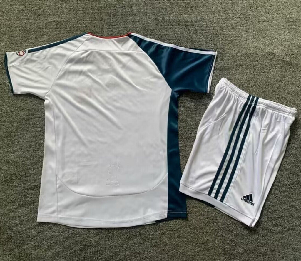 Liverpool 2006/08 Vintage Retro Away Kids Jersey Set