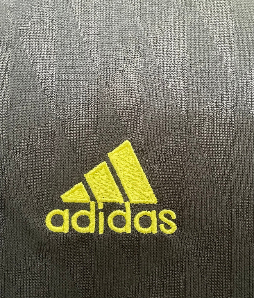 Liverpool 2010/11 Vintage Retro 2nd Away Jersey - Concept Kits