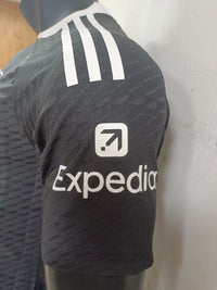 Liverpool 25/26 Black Goalkeeper Player Version Jersey