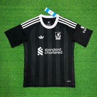 Liverpool 25/26 Black/White Goalkeeper Jersey