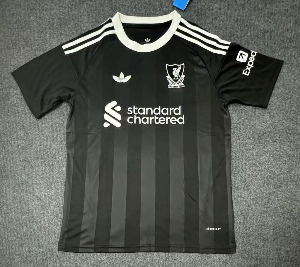 Liverpool 25/26 Black/White Goalkeeper Jersey