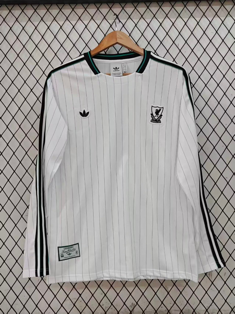 Liverpool 25/26 White/Black/Green Retro Long-Sleeve Jersey