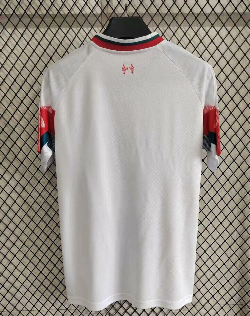 Liverpool 25/26 White/Red Away Jersey