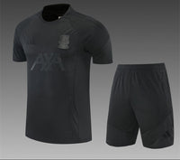 Liverpool 26/27 Black Training Kids Jersey Set