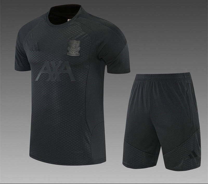 Liverpool 26/27 Black Training Kids Jersey Set
