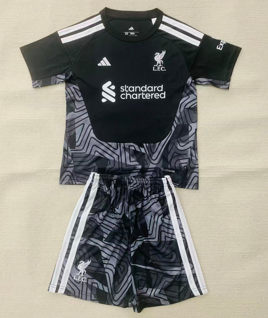Liverpool 26/27 Black/White Stripes Goalkeeper Kids Jersey Set