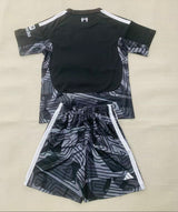 Liverpool 26/27 Black/White Stripes Goalkeeper Kids Jersey Set