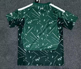 Liverpool 26/27 Green/White Stripes Goalkeeper Jersey