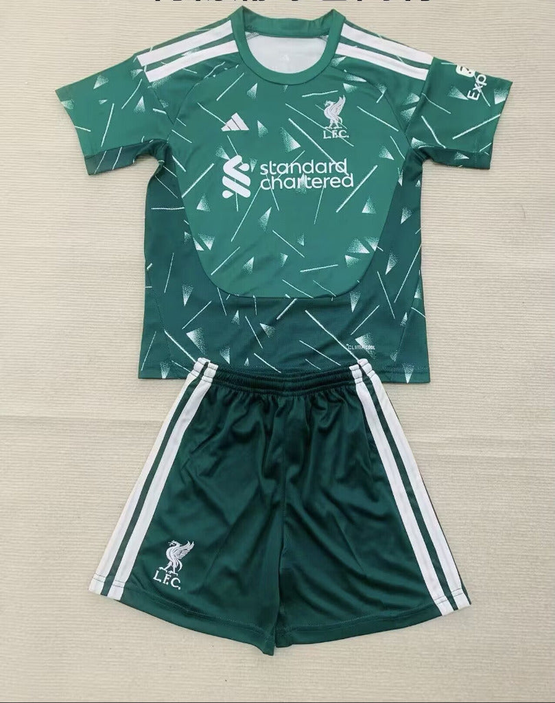 Liverpool 26/27 Green/White Stripes Goalkeeper Kids Jersey Set