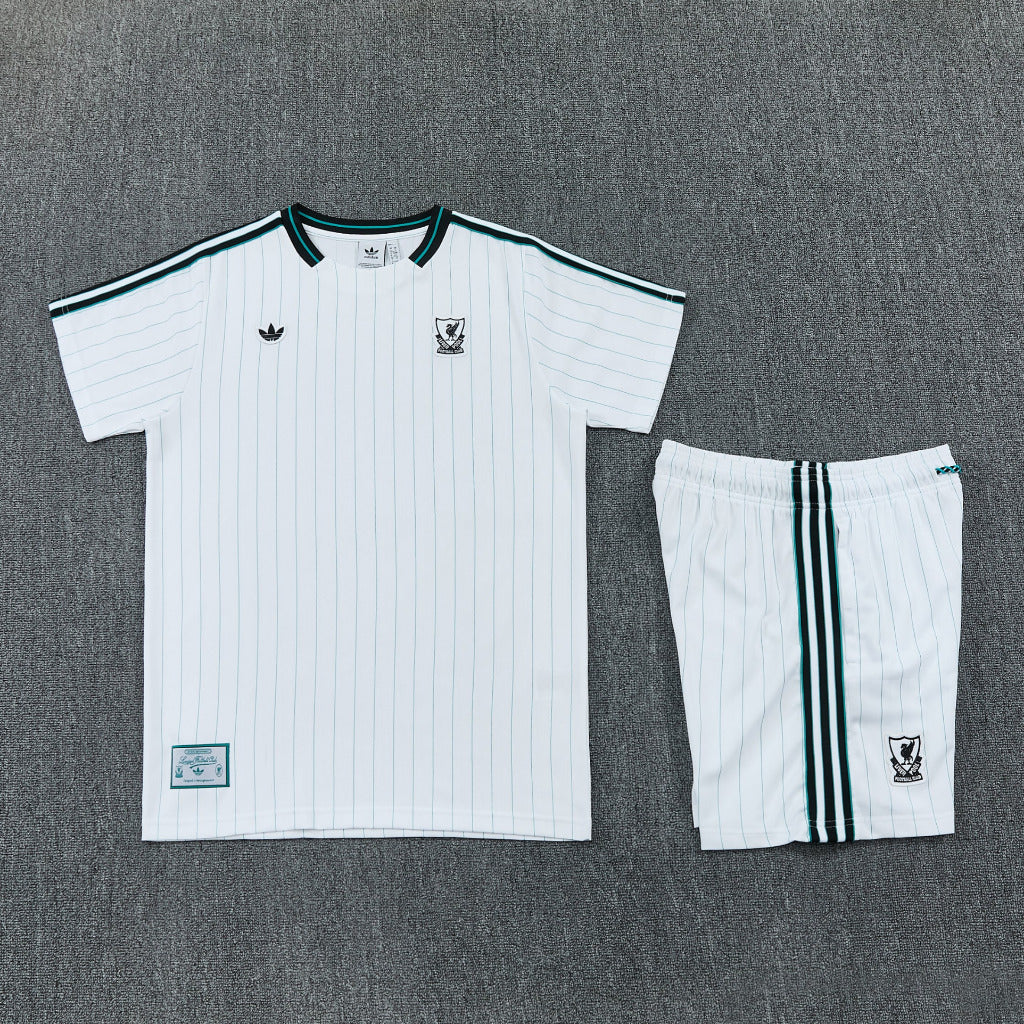 Liverpool 26/27 White/Black Pinstripe Jersey