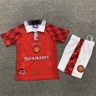 Manchester United 1996/98 Vintage Retro Kids Jersey Set