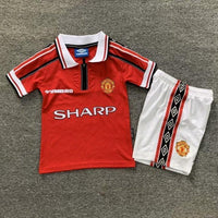 Manchester United 1998/00 Vintage Retro Home Kids Jersey Set