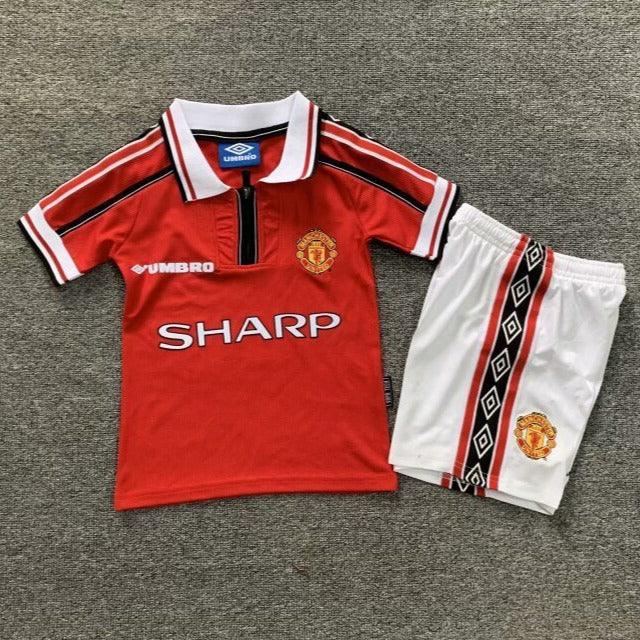 Manchester United 1998/00 Vintage Retro Home Kids Jersey Set