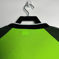 Manchester United 1998/99 Vintage Retro Green Goalkeeper Long Sleeves Jersey - Concept Kits