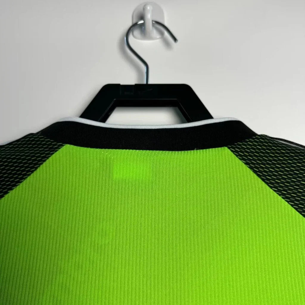 Manchester United 1998/99 Vintage Retro Green Goalkeeper Long Sleeves Jersey - Concept Kits