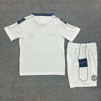 Manchester United 2000/01 Vintage Retro Away Kids Jersey Set