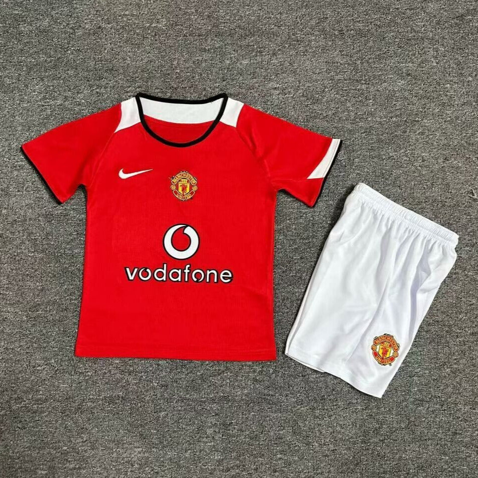 Manchester United 2004/06 Vintage Retro Kids Jersey Set