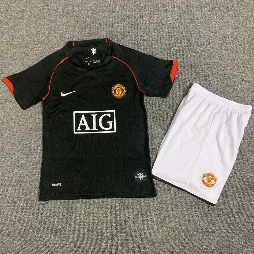 Manchester United 2007/08 Vintage Retro Black Home Kids Jersey Set