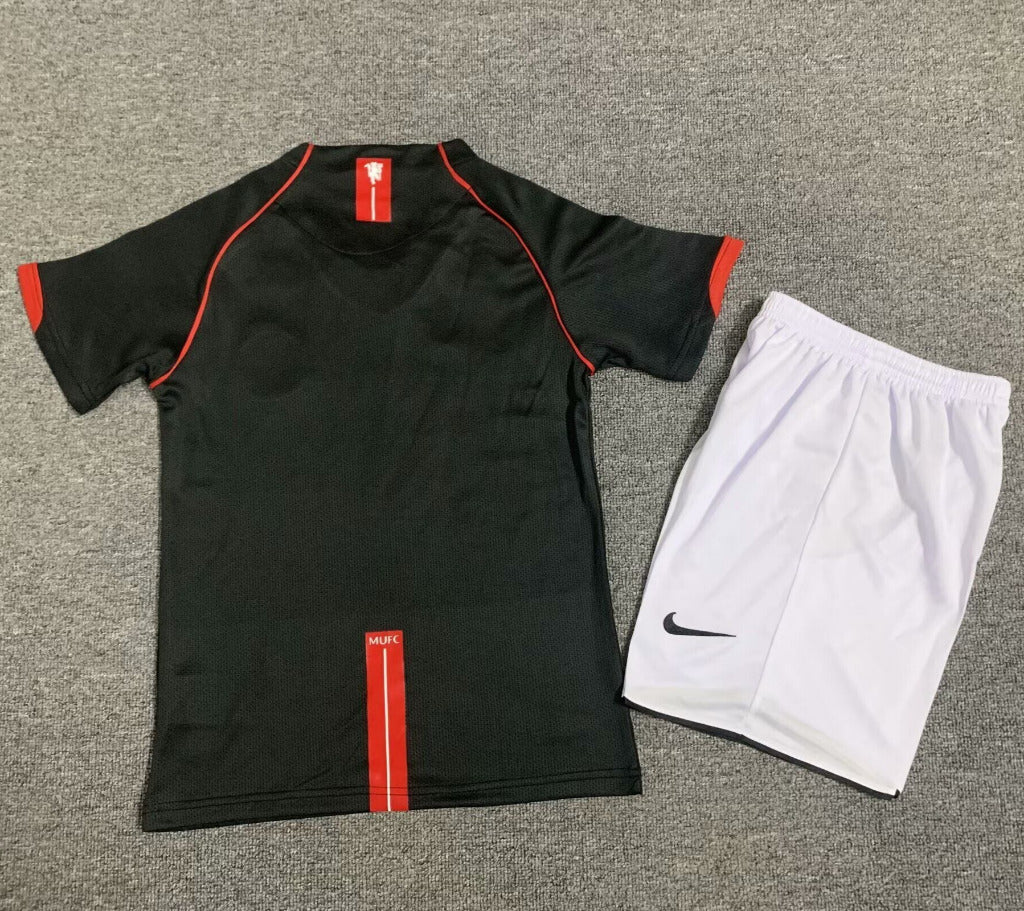 Manchester United 2007/08 Vintage Retro Black Home Kids Jersey Set