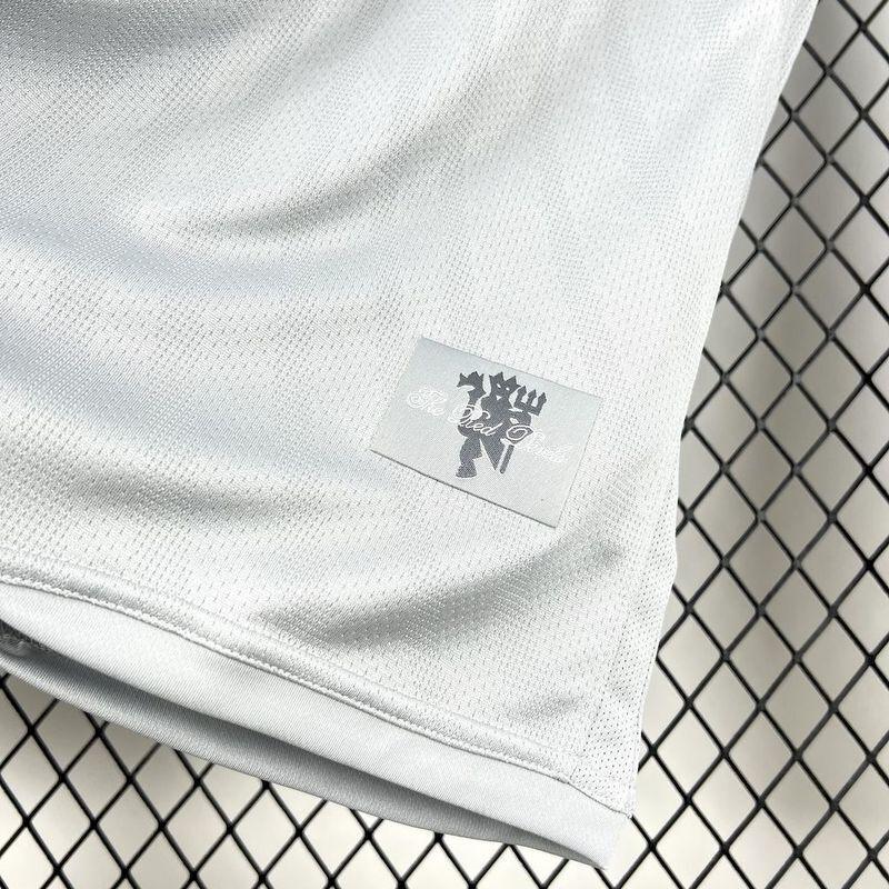 Manchester United 2007/08 Retro Light Grey Goalkeeper Long Sleeve Jersey