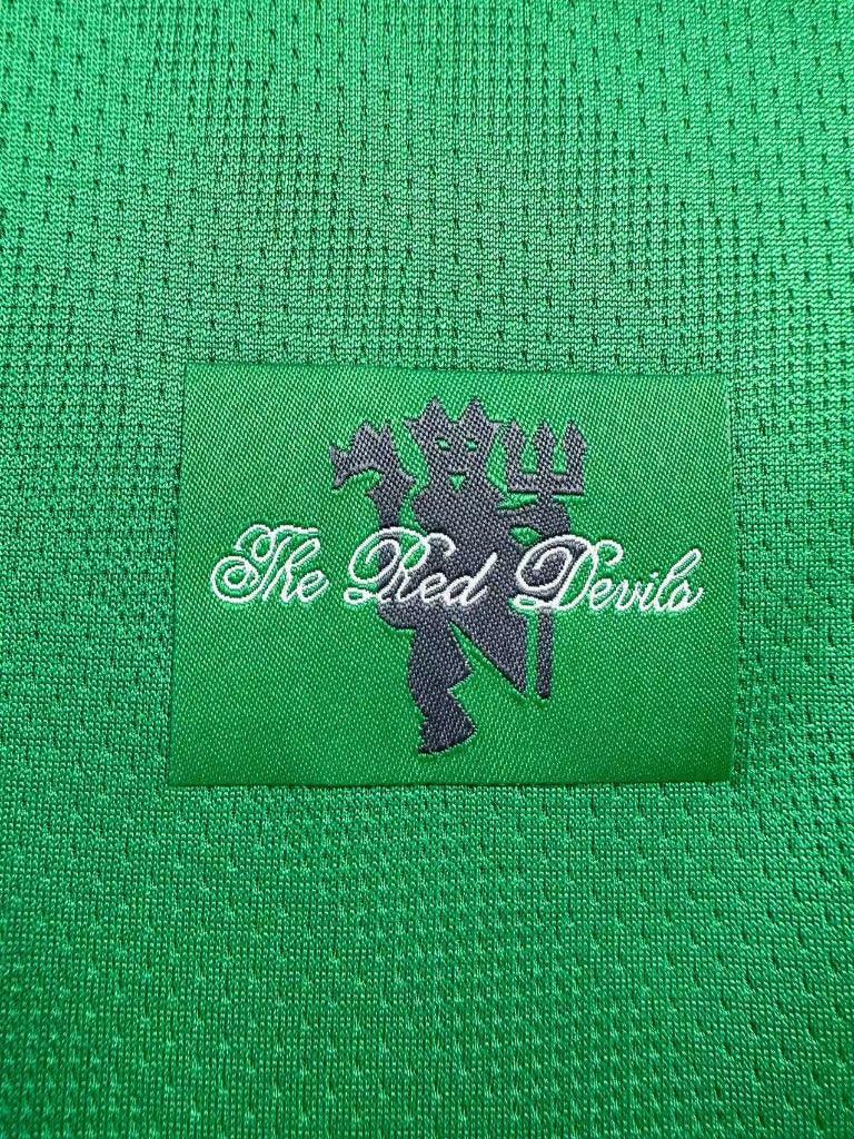 Manchester United 2007/08 Vintage Retro Goalkeeper Green Jersey - Concept Kits