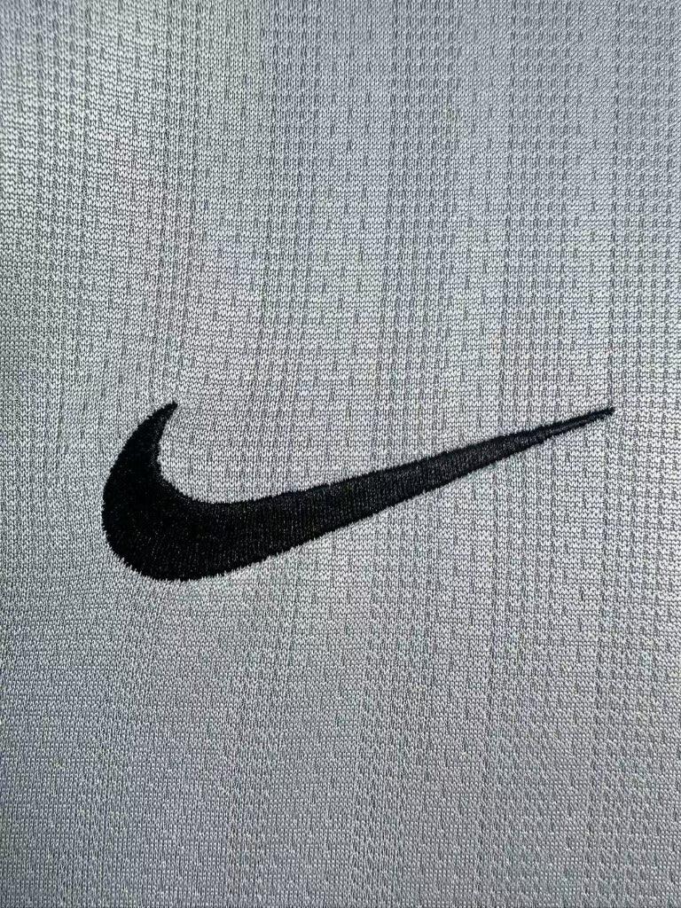 Manchester United 2007/08 Vintage Retro Goalkeeper Grey Jersey - Concept Kits