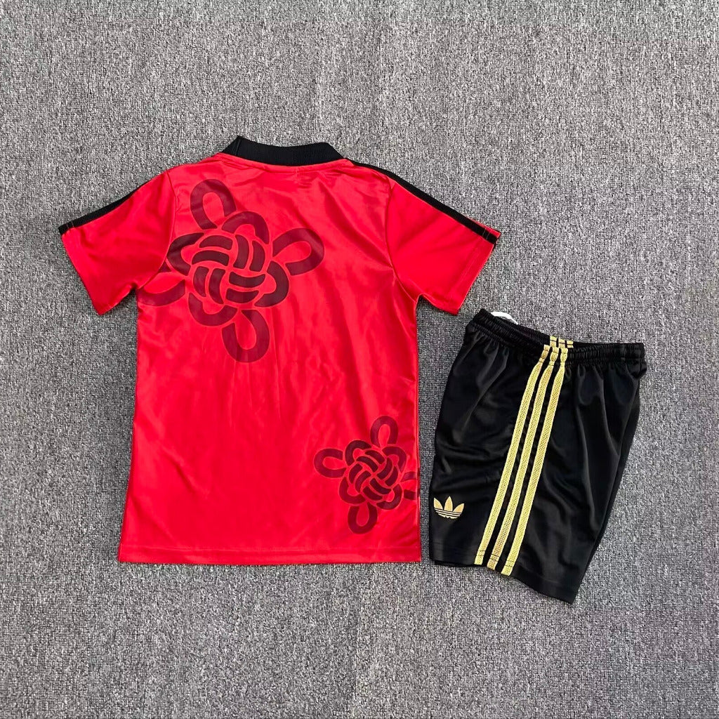 Manchester United 2026 Red/Black Kids Jersey Set