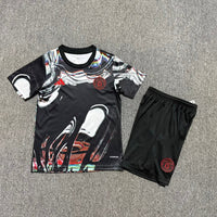 Manchester United 25/26 Black Pre Match Kids Jersey Set
