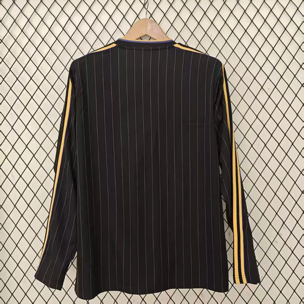 Manchester United 25/26 Black Retro Model Long Sleeve Jersey