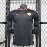 Manchester United 25/26 Black Terrace Icons Jersey