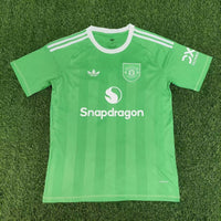 Manchester United 25/26 Green/White Goalkeeper Jersey